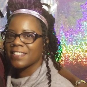 Meet your Posher, Tabatha